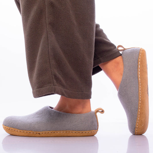 Haussimple Wool Indoor Slippers – Cozy Unisex House Shoes, Dark Gray