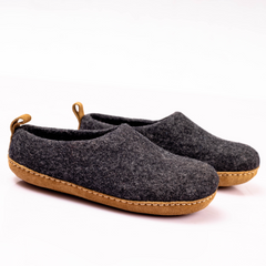 Handmade Wool Indoor Slippers – Natural Felt House Shoes Charcoal