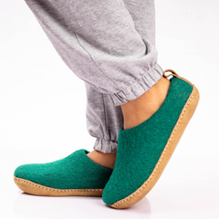 Handmade Wool Indoor Slippers – Natural Felt House Shoes Peackock Green