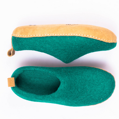 Handmade Wool Indoor Slippers – Natural Felt House Shoes Peackock Green