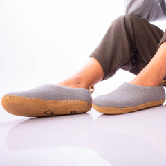 Haussimple Wool Indoor Slippers – Cozy Unisex House Shoes, Dark Gray